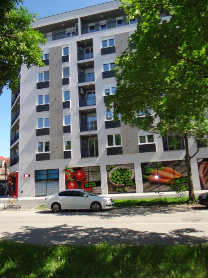 Apartman N&N Subotica Exteriör bild